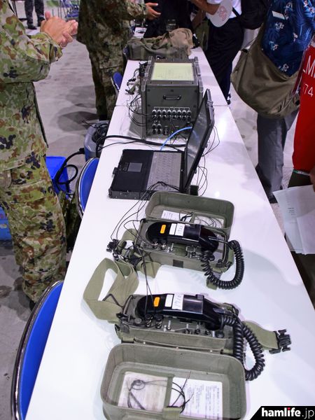 七年首秀 日本陸上自衛(wèi)隊(duì)車載通信與計(jì)算機(jī)設(shè)備公開亮相引關(guān)注